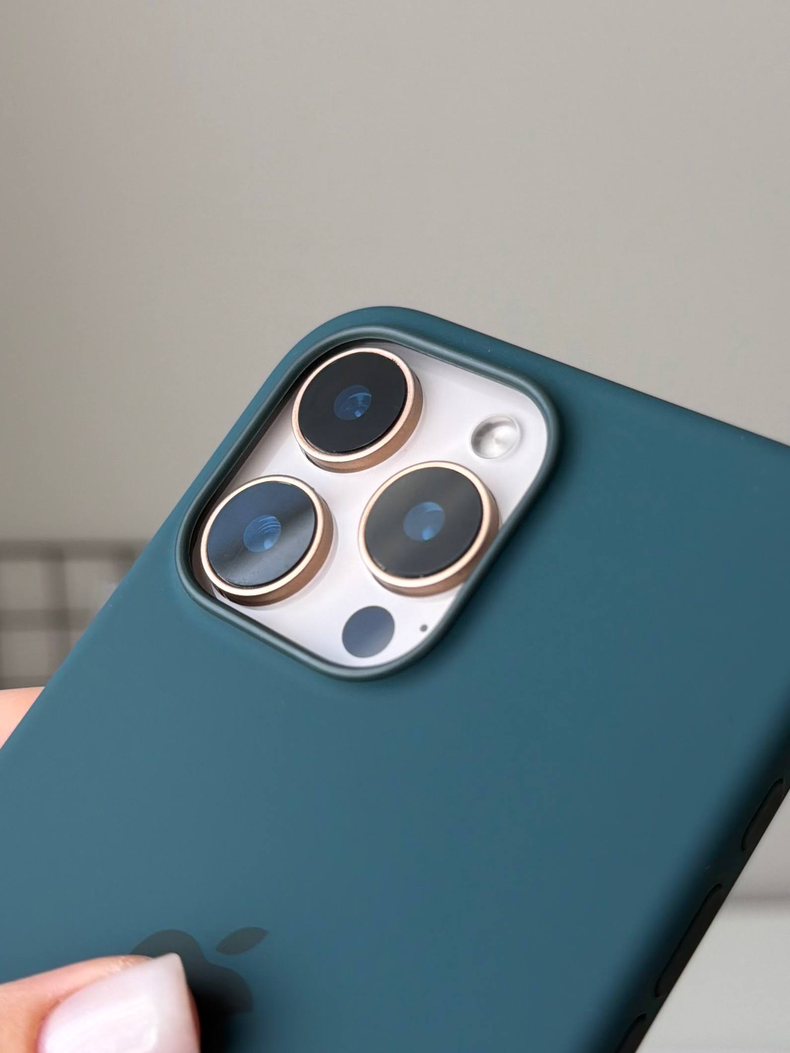 Чехол Silicone case с Magsafe на iPhone 16 Pro Max Lake Green (04)
