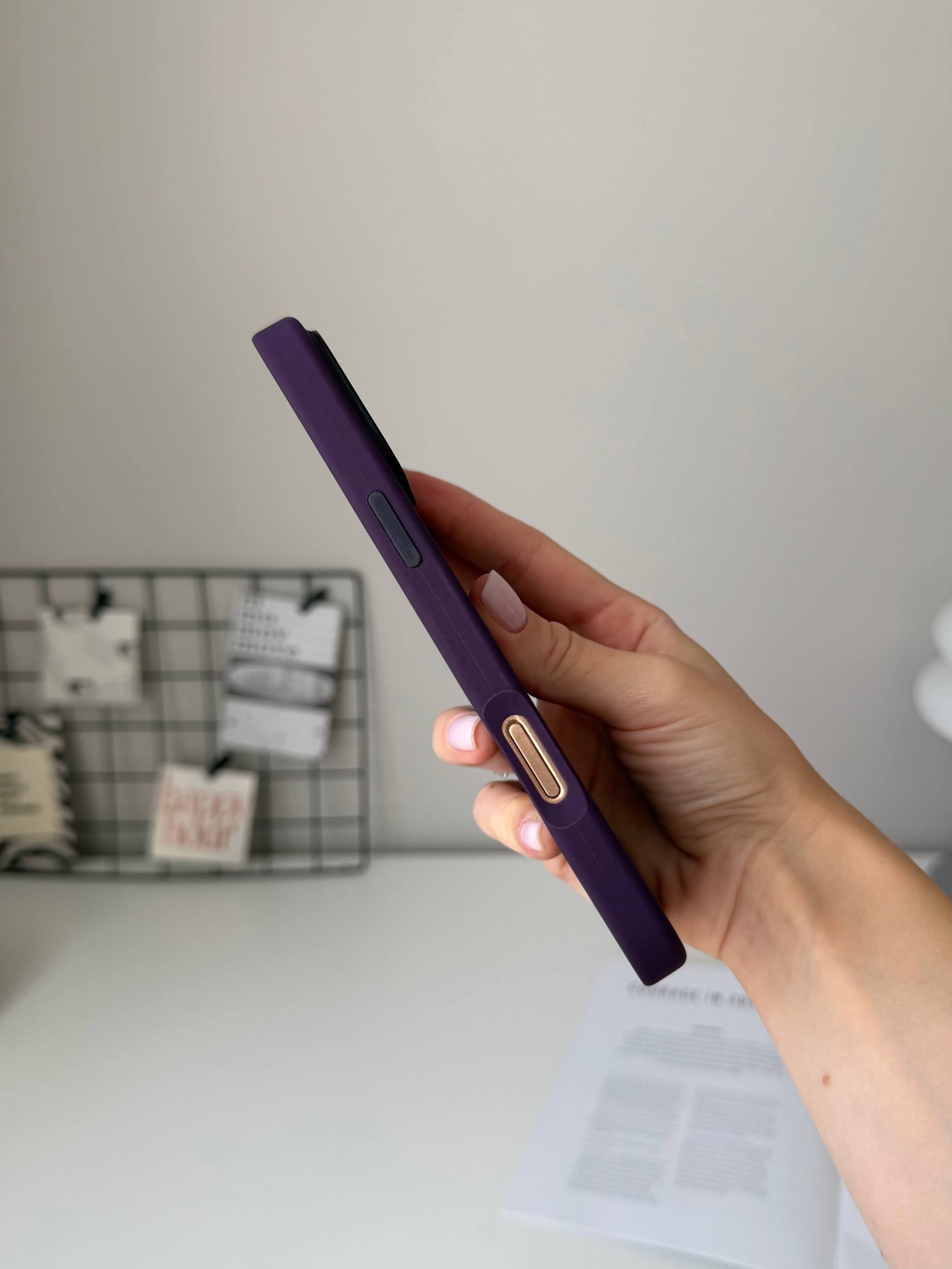 Чохол Silicone case з Magsafe на iPhone 16 Pro Max Plum (03)