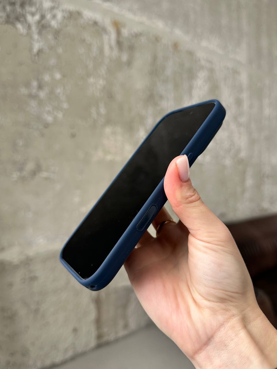 Чехол Silicone case с Magsafe на iPhone 17 Pro Midnight (06)