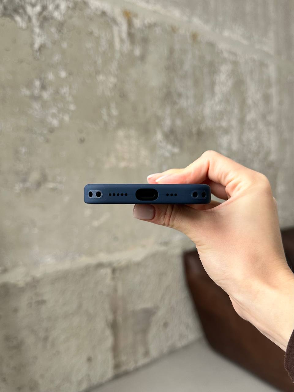 Чехол Silicone case с Magsafe на iPhone 17 Midnight (06)