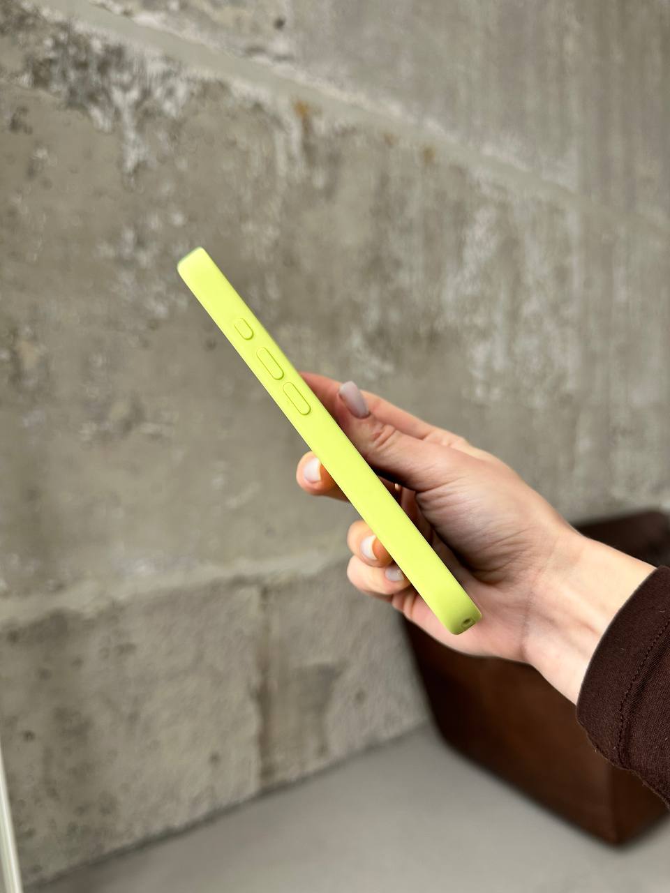 Чохол Silicone case з Magsafe на iPhone 17 Neon Yellow (03)