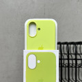 Чохол Silicone case з Magsafe на iPhone 17 Neon Yellow (03)