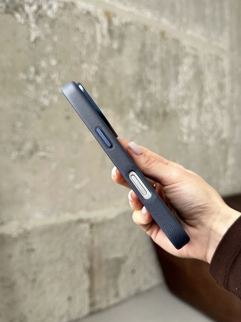 Чохол TechWoven з MagSafe для iPhone 17 Pro Blue