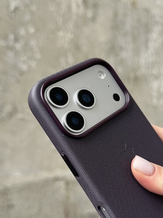 Чохол TechWoven з MagSafe для iPhone 17 Pro Max Purple