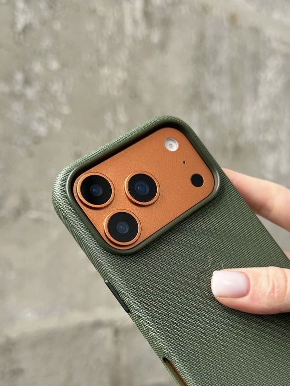Чехол TechWoven с MagSafe для iPhone 17 Pro Max Green