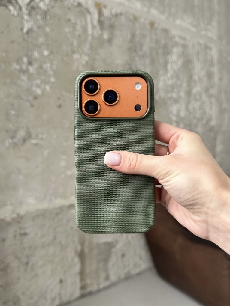 Чохол TechWoven з MagSafe для iPhone 17 Pro Green