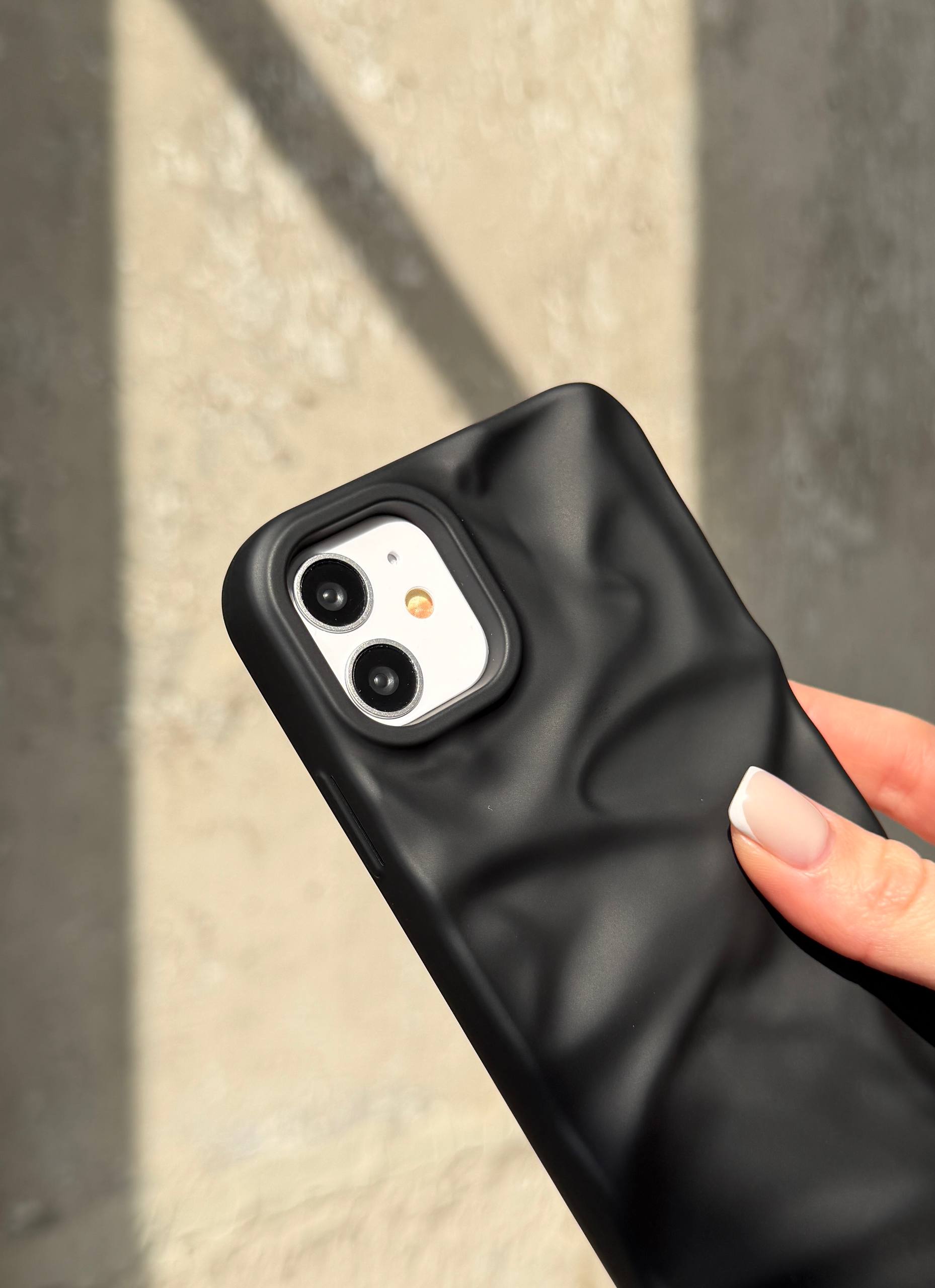 Чехол матовый волнистый Wave Case для iPhone 11 Black (07)