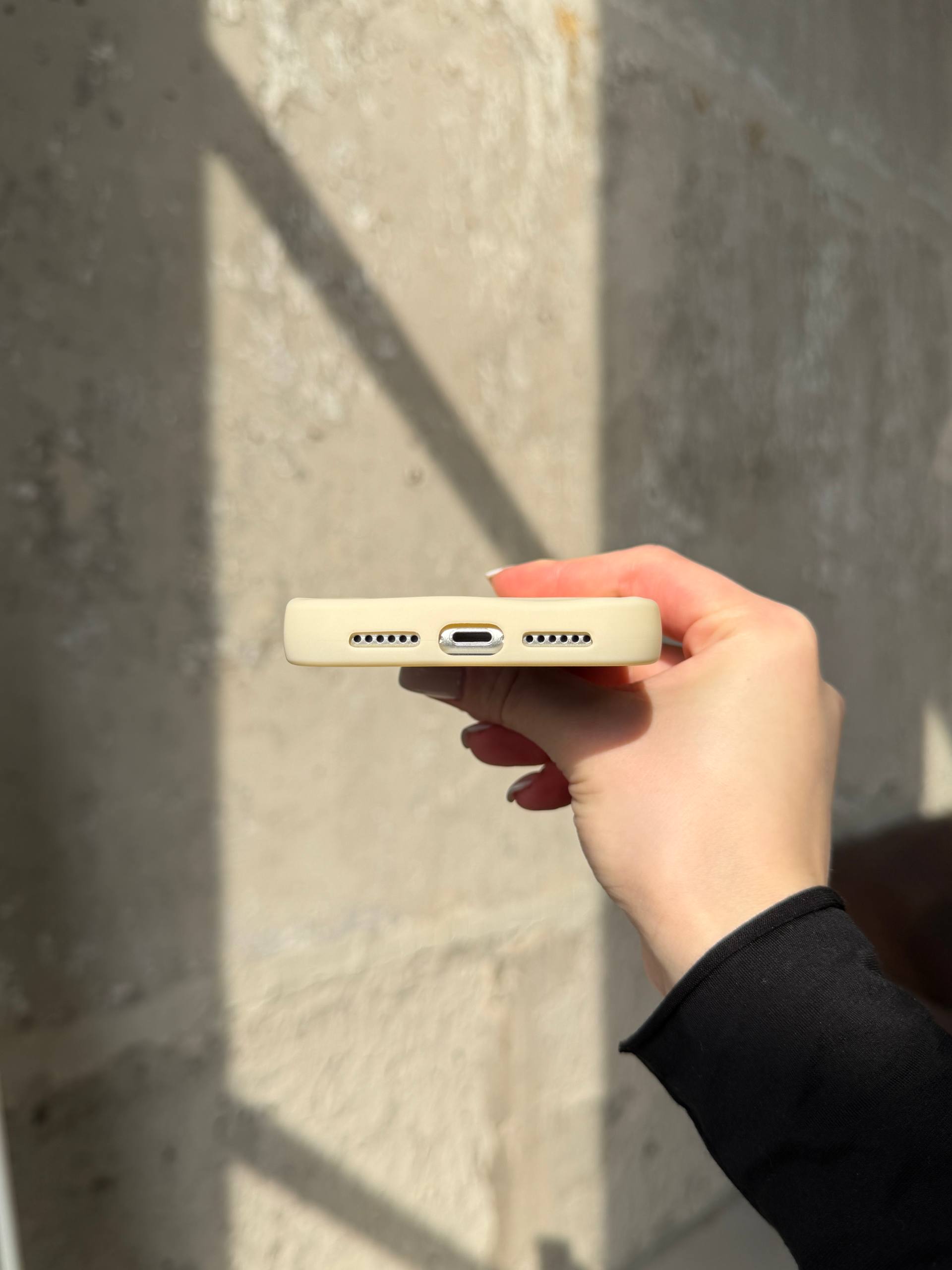 Чехол матовый волнистый Wave Case для iPhone 11 Beige (01)