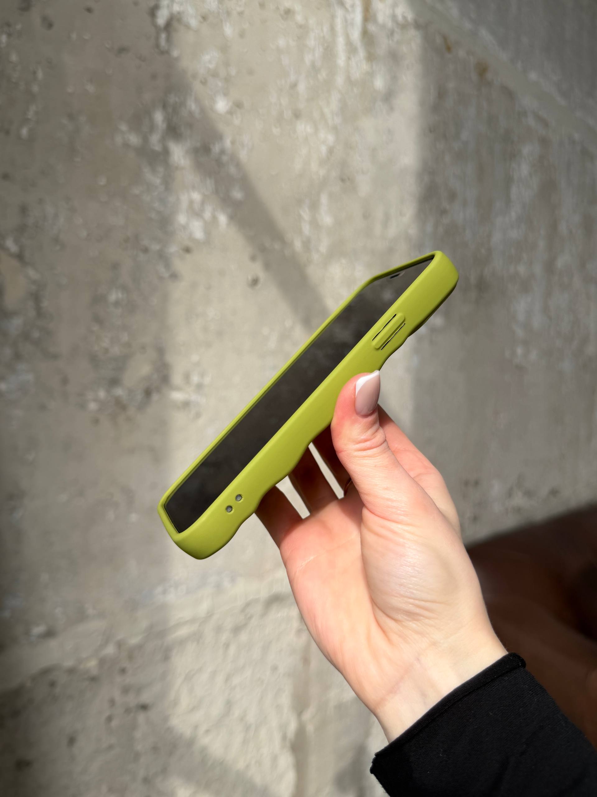 Чехол матовый волнистый Wave Case для iPhone 11 Green (09)