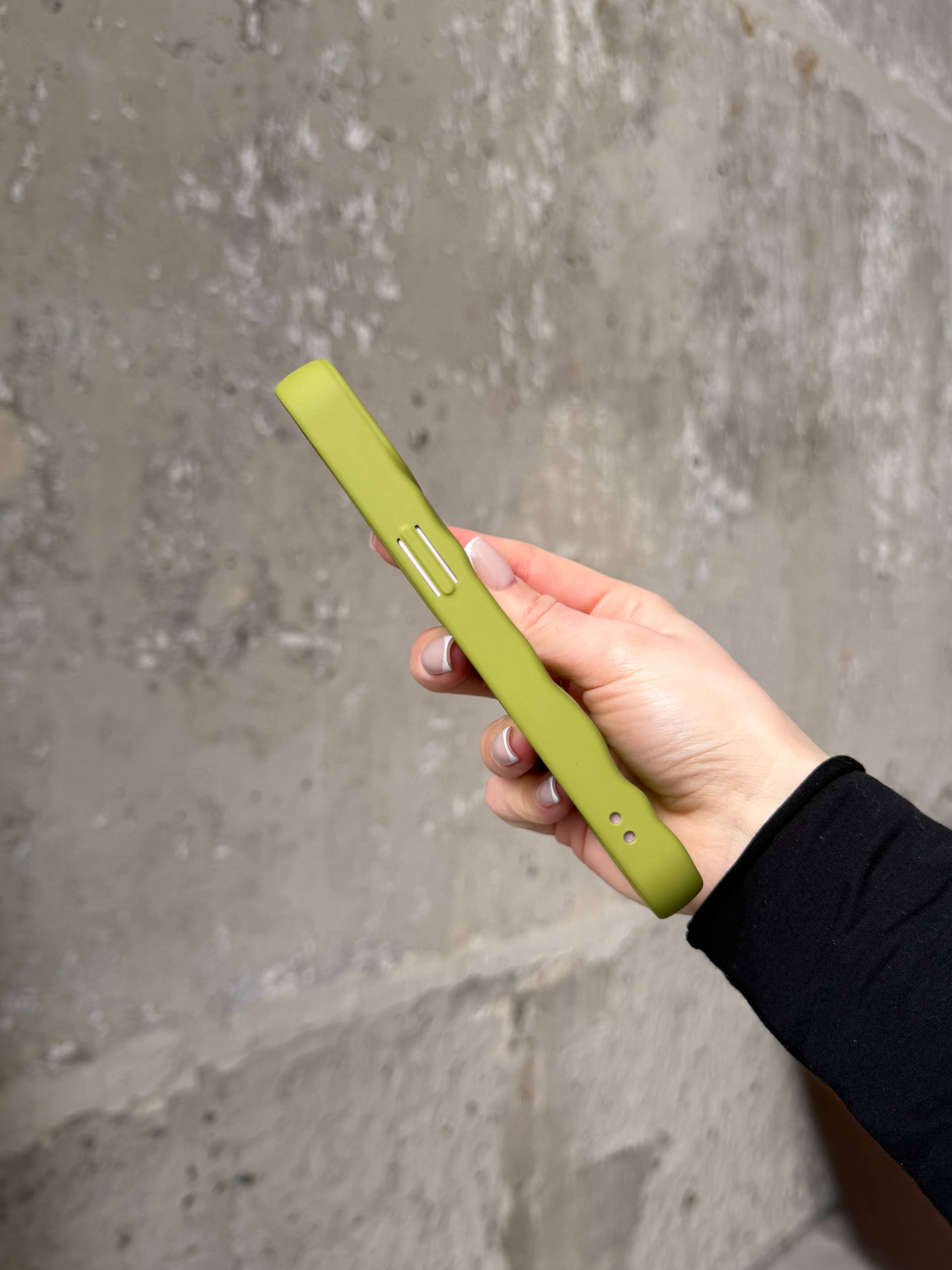 Чехол матовый волнистый Wave Case для iPhone 15 Pro Green (09)