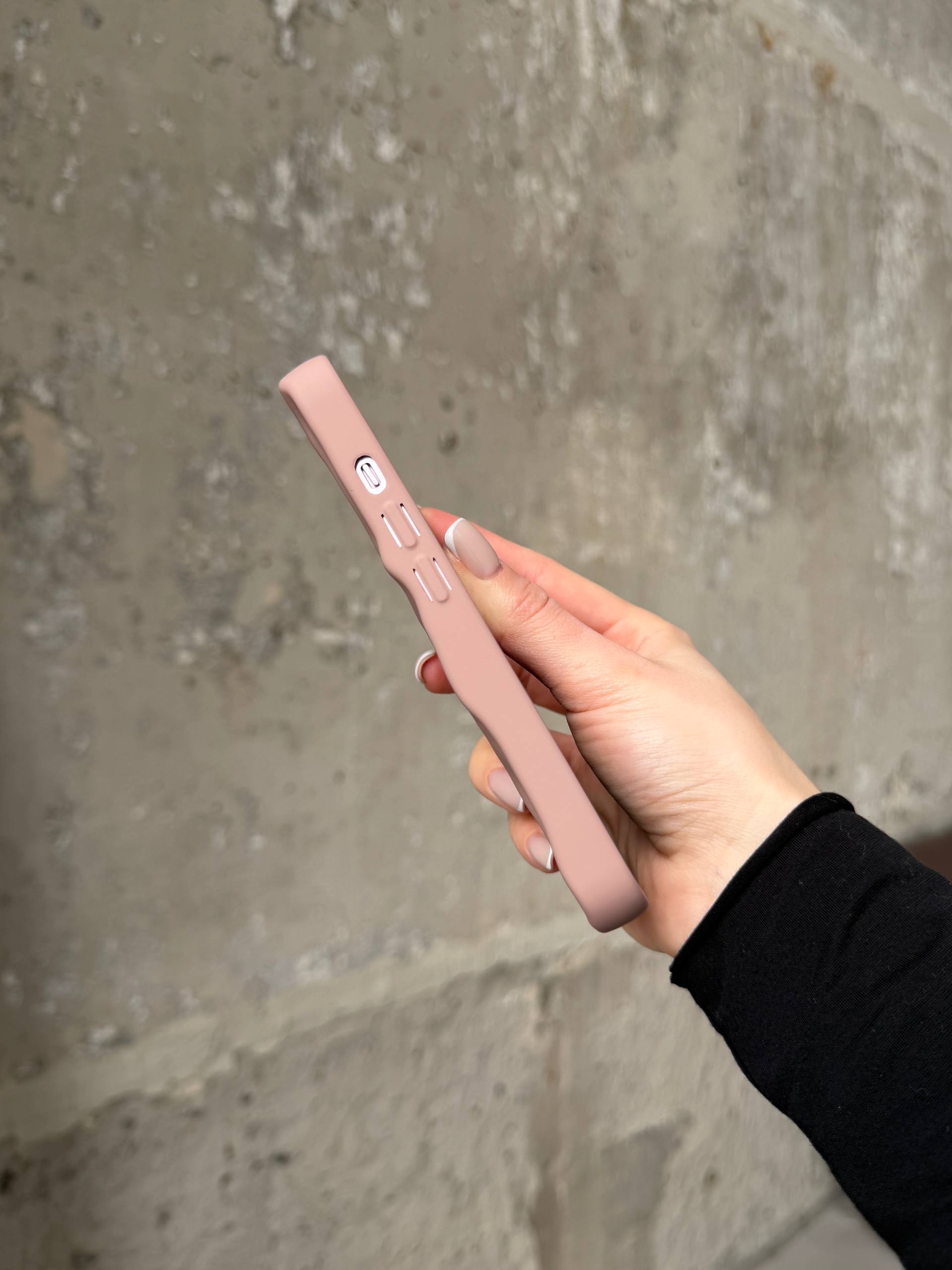 Чехол матовый волнистый Wave Case для iPhone 14+ Powder (06)