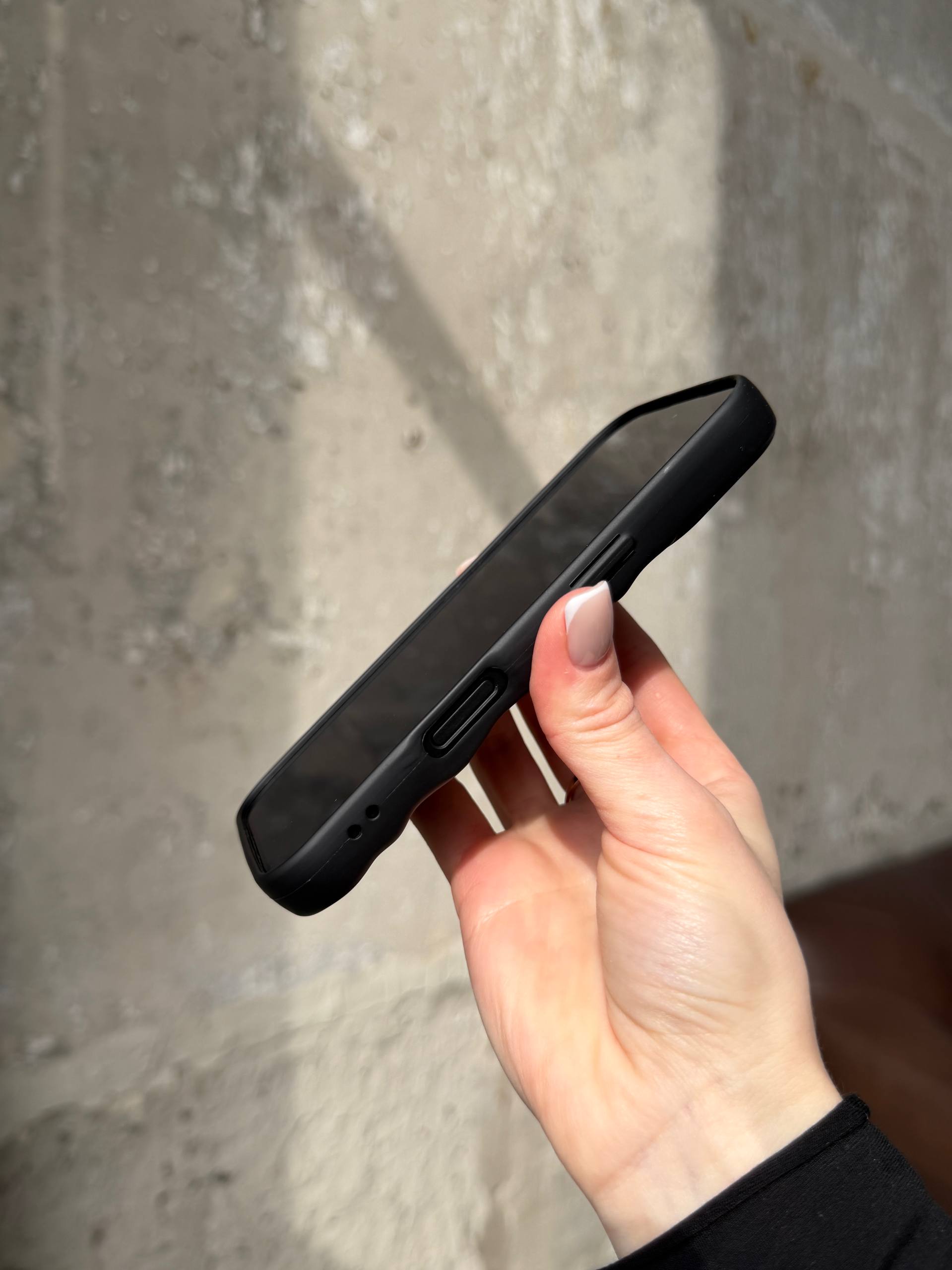 Чохол матовий хвилястий Wave Case на iPhone 17 Black (07)