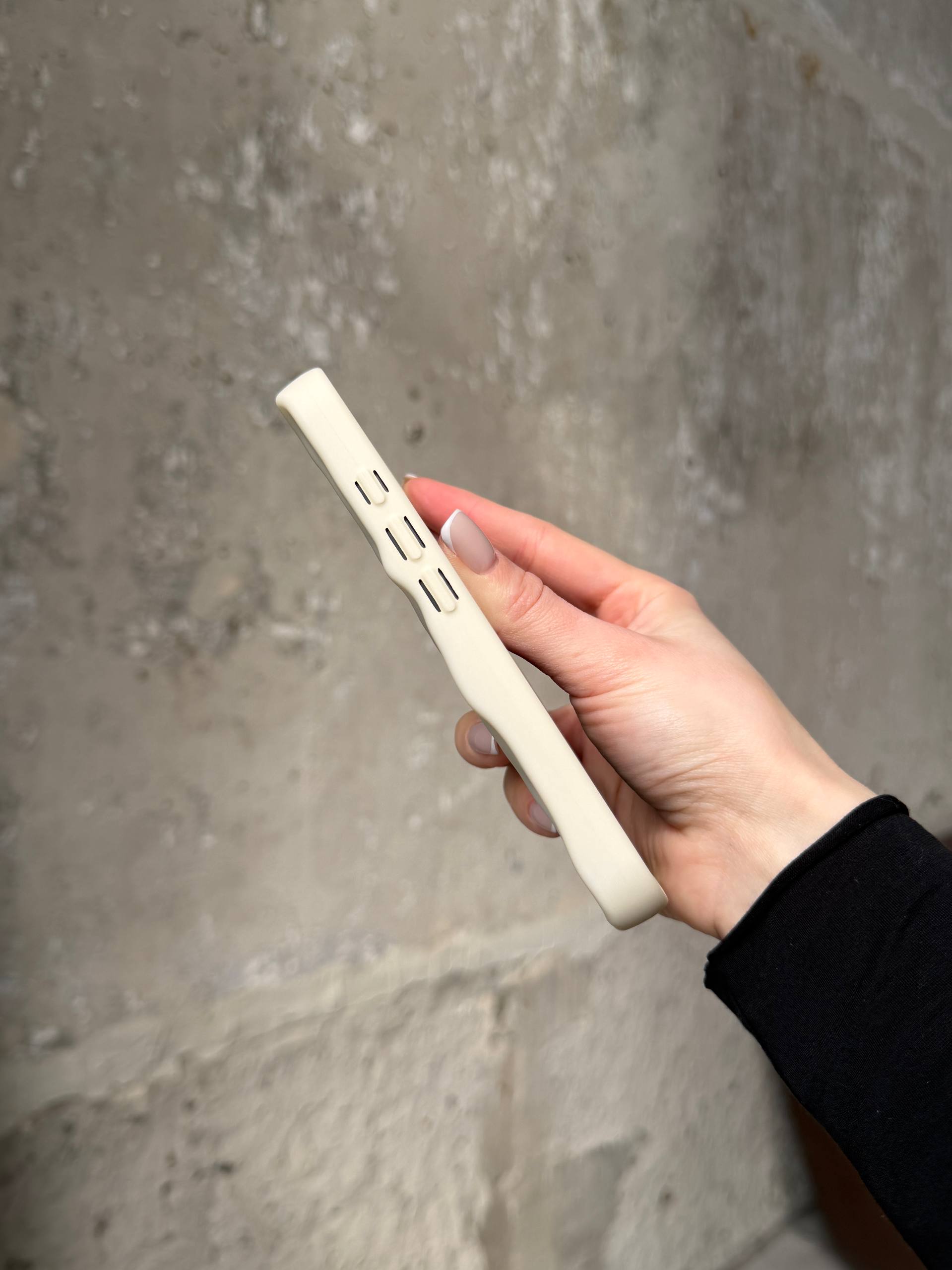 Чехол матовый волнистый Wave Case для iPhone 17 Beige (01)