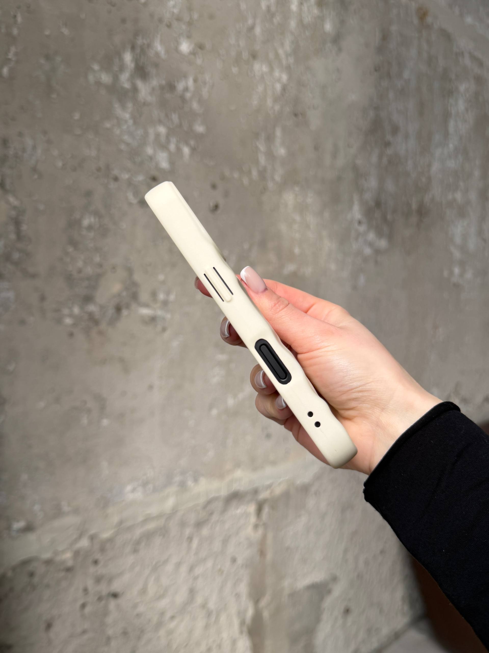 Чехол матовый волнистый Wave Case для iPhone 17 Beige (01)