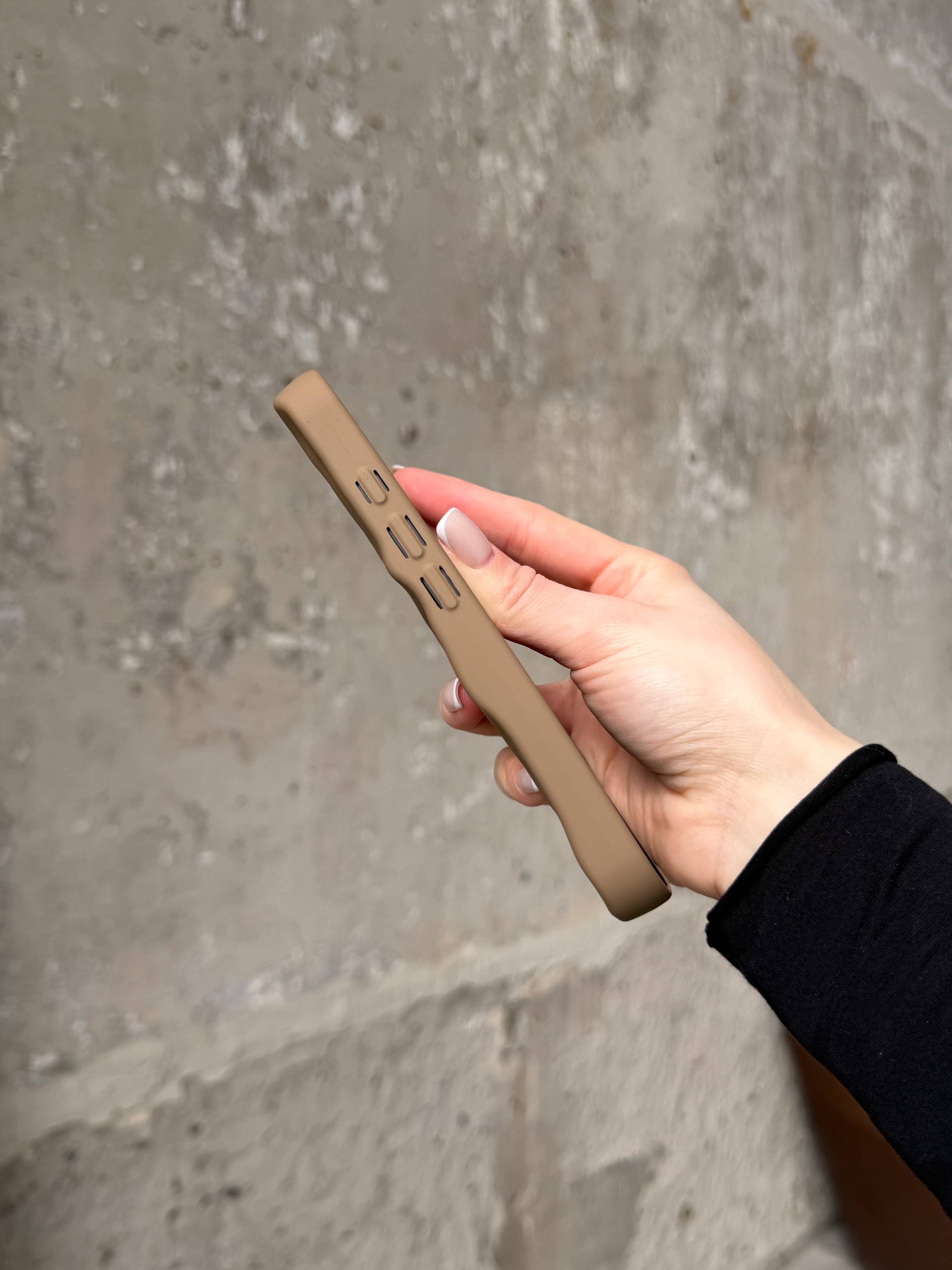 Чохол матовий хвилястий Wave Case на iPhone 17 Milk Chocolate (05)