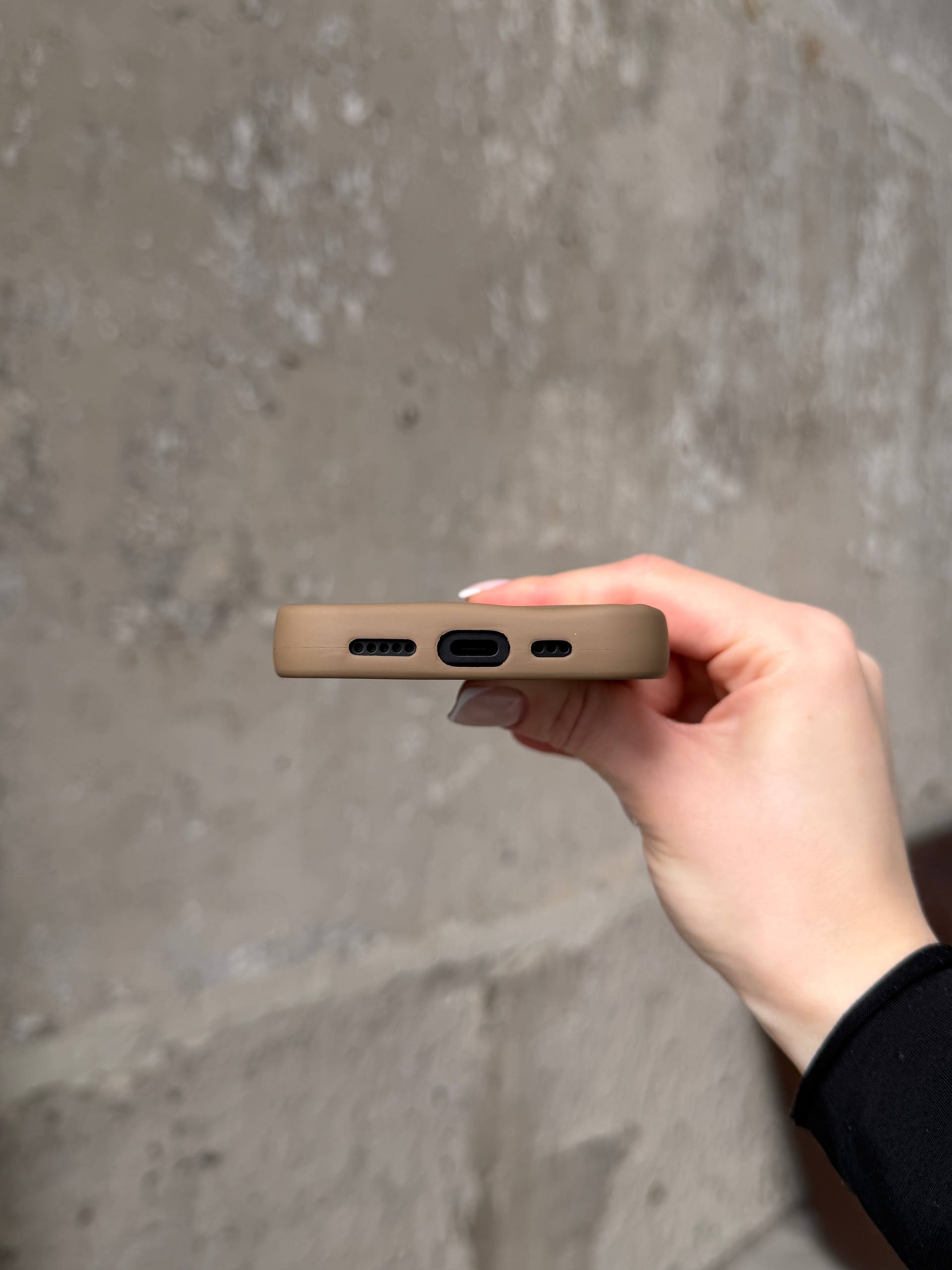 Чохол матовий хвилястий Wave Case на iPhone 17 Milk Chocolate (05)