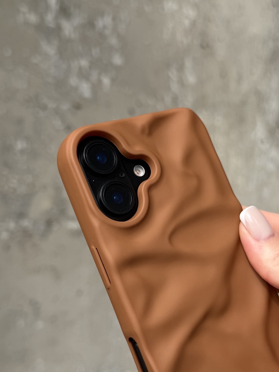 Чохол матовий хвилястий Wave Case на iPhone 17 Brown (03)