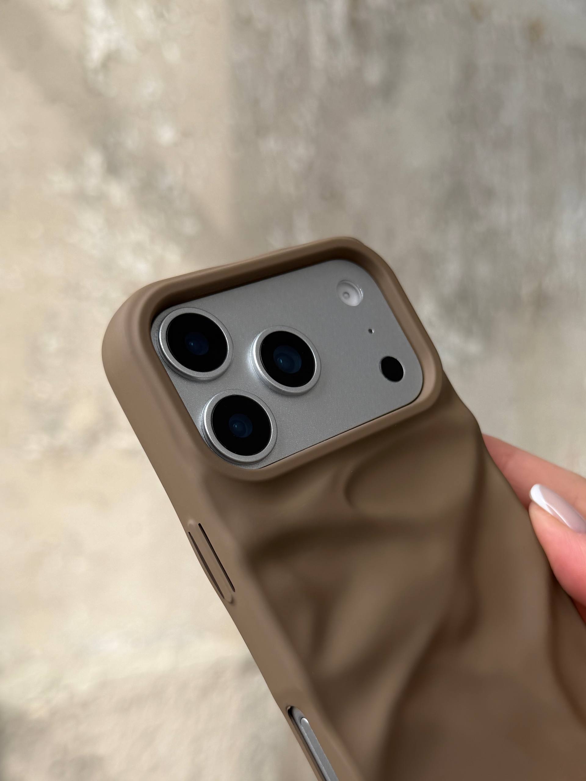 Чохол матовий хвилястий Wave Case на iPhone 17 Pro Max Milk Chocolate (05)