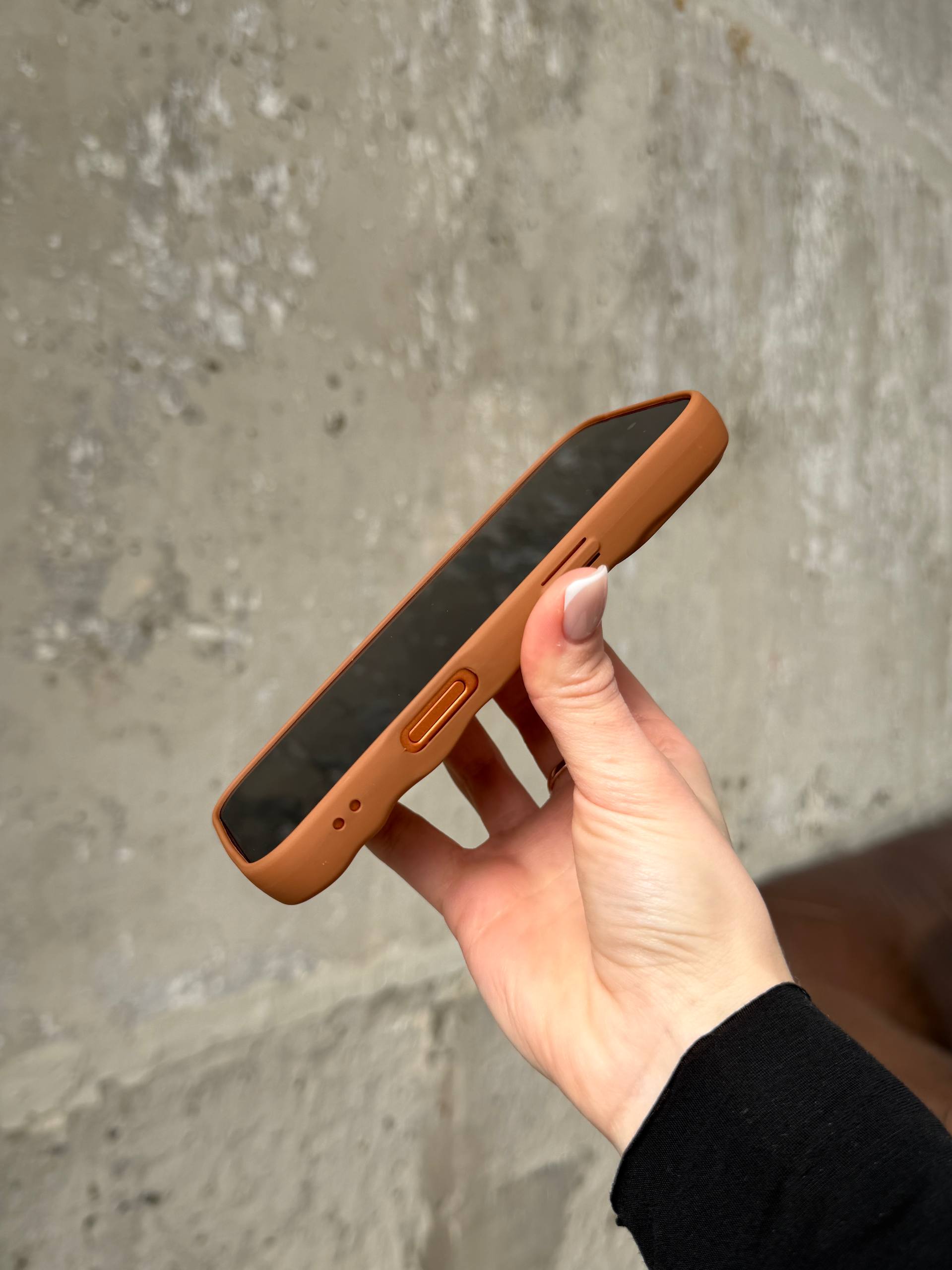 Чехол матовый волнистый Wave Case для iPhone 17 Pro Max Brown (03)