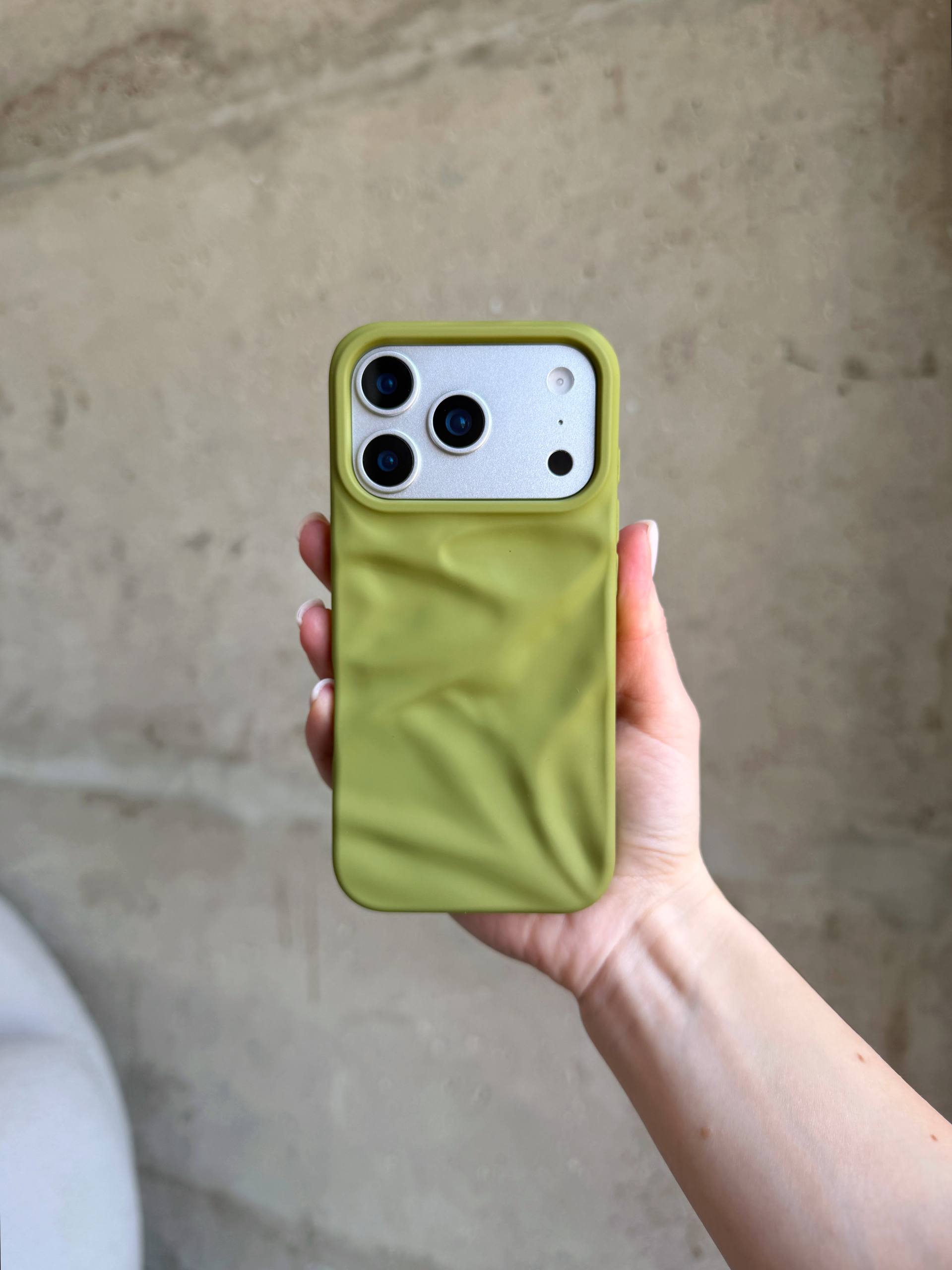 Чехол матовый волнистый Wave Case для iPhone 17 Pro Green (09)