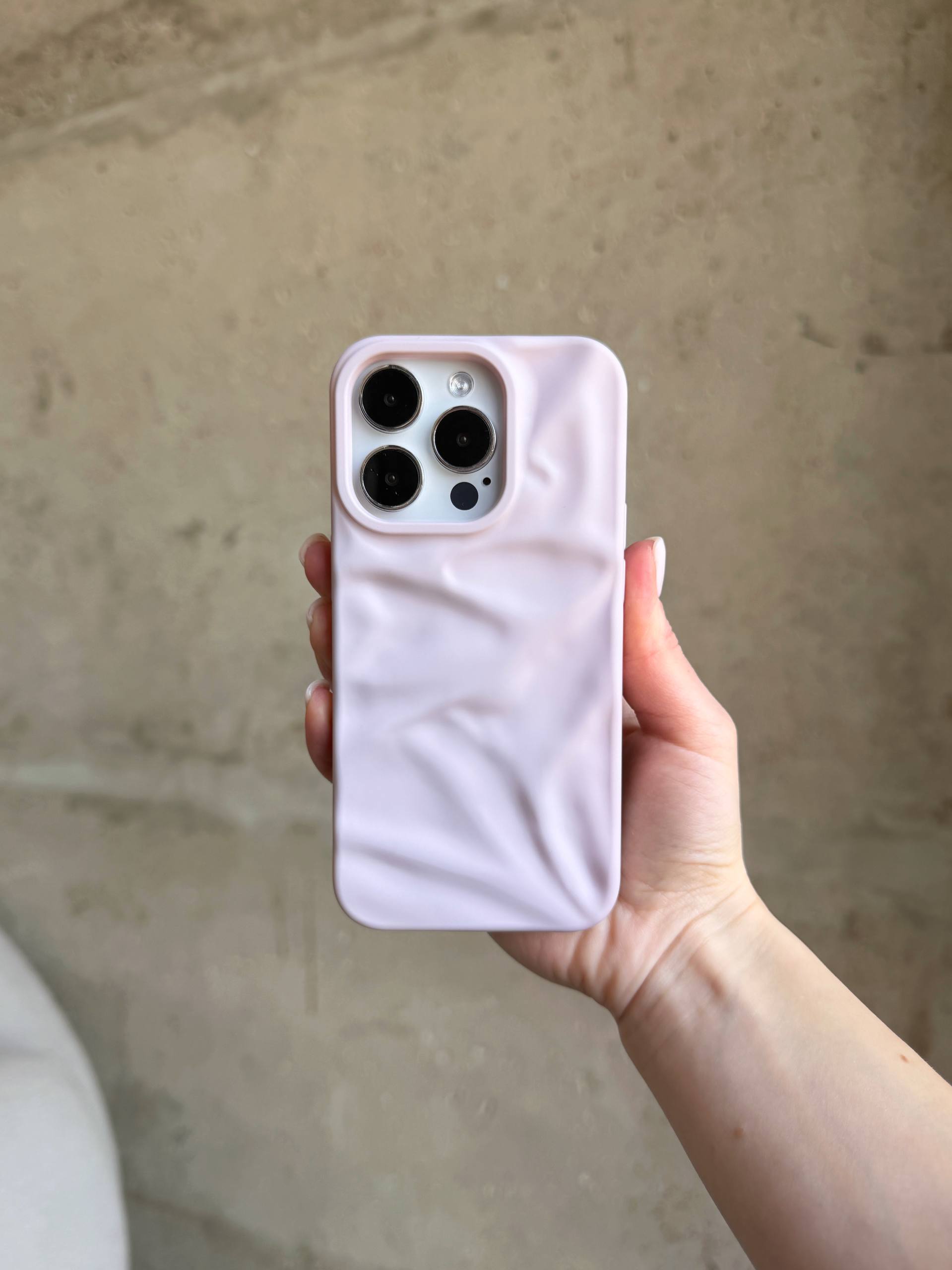 Чехол матовый волнистый Wave Case для iPhone 16 Pro Chalk Pink (04)