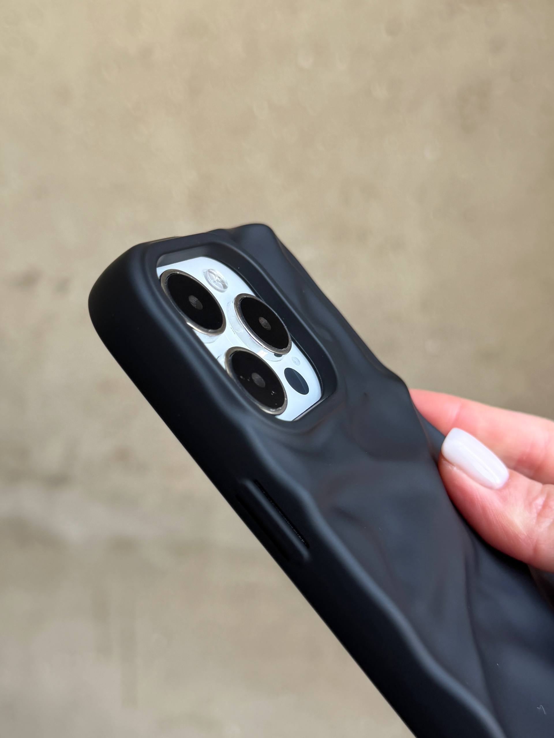 Чехол матовый волнистый Wave Case для iPhone 16 Pro Max Black (07)