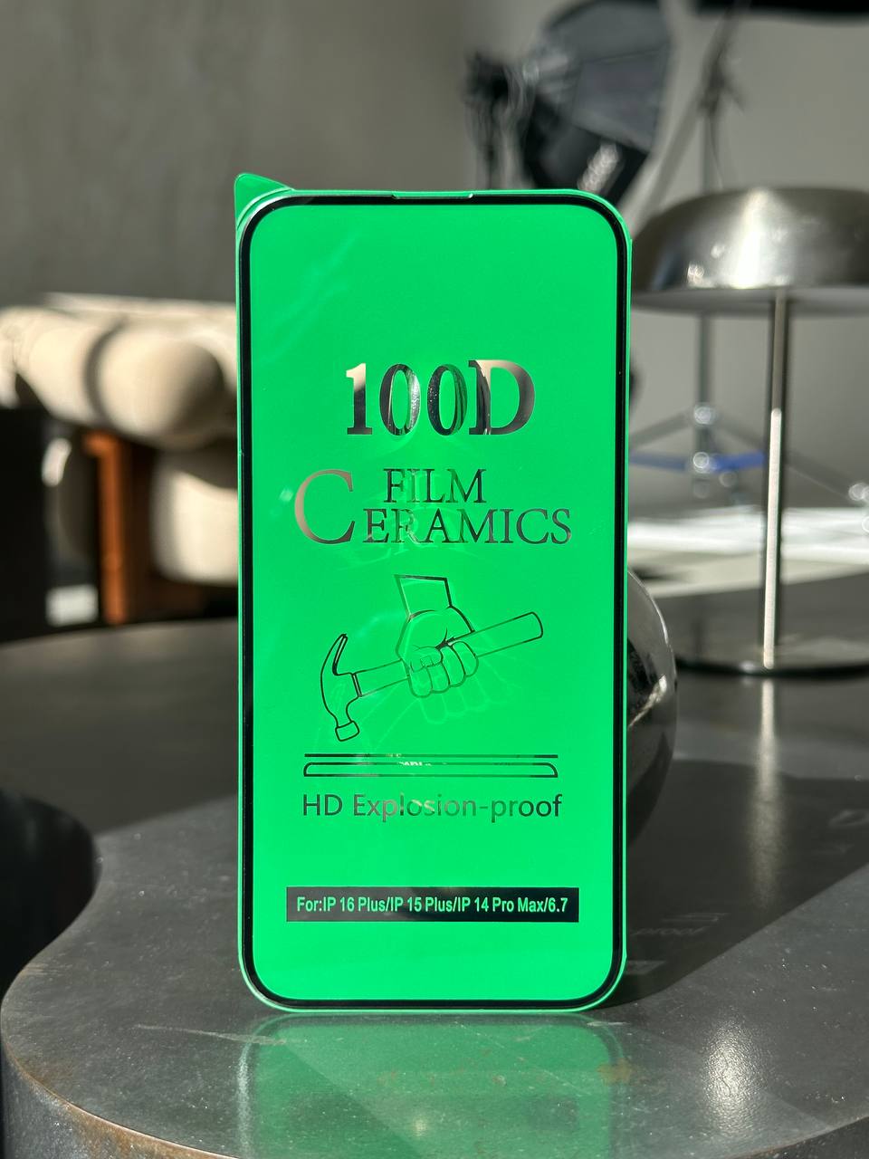 Защитное стекло Ceramic гибкое глянцевое на iPhone 16+