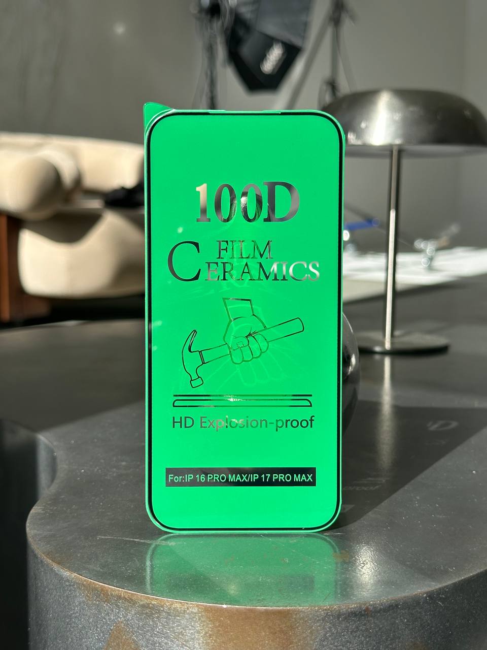 Защитное стекло Ceramic гибкое глянцевое на iPhone 17 Pro Max