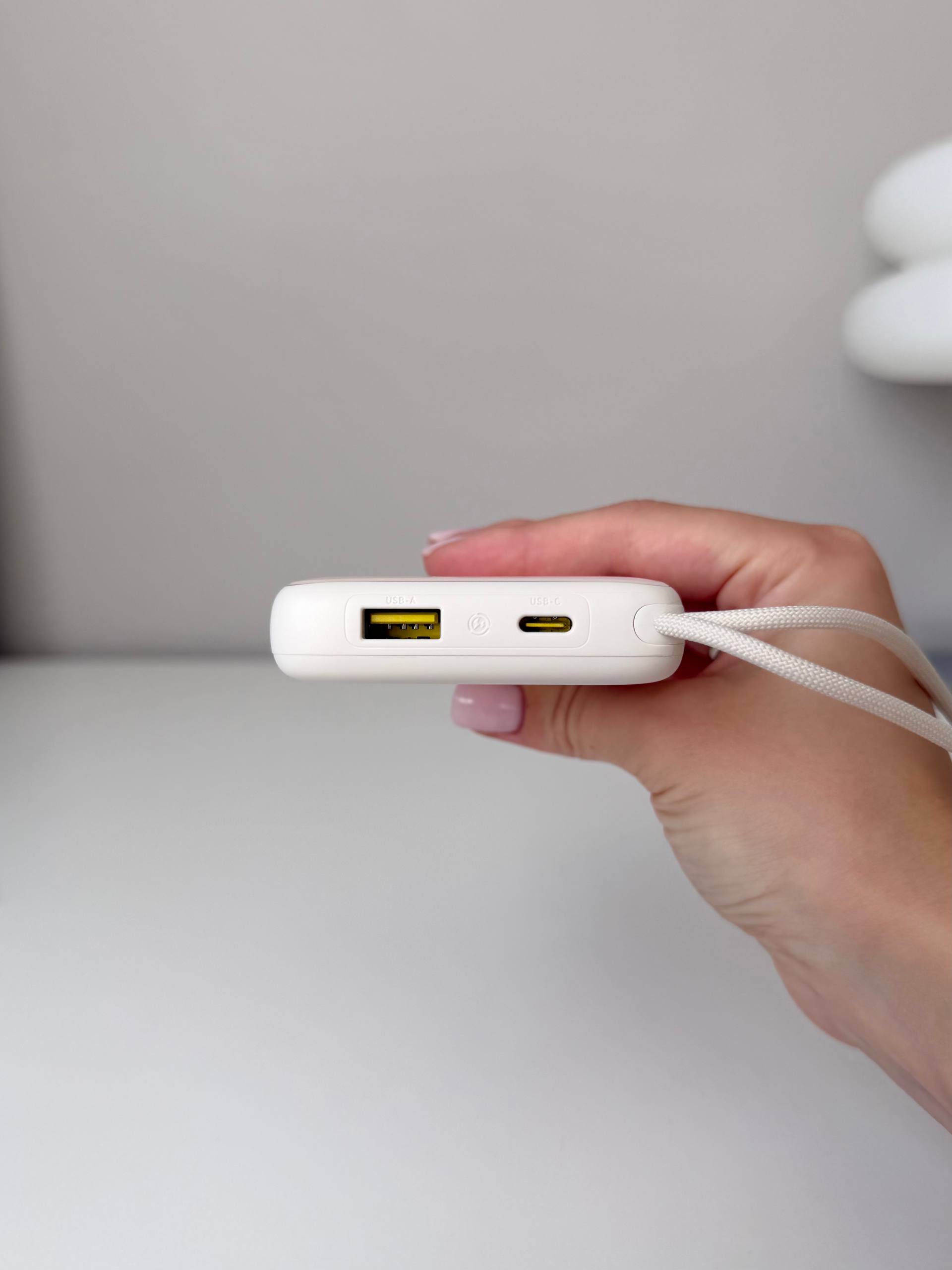 Повербанк Baseus EnerFill FC11 с Magsafe 10000mAh Beige