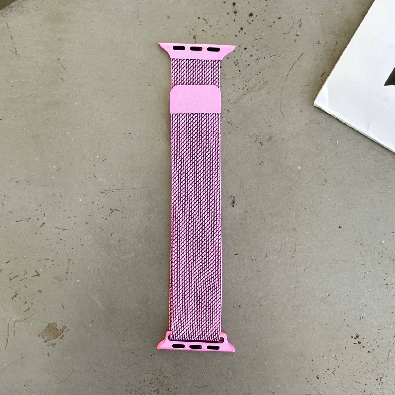 Ремешок Milanese Loop 38mm/40mm/41mm/42mm(10,11 серия) Pink