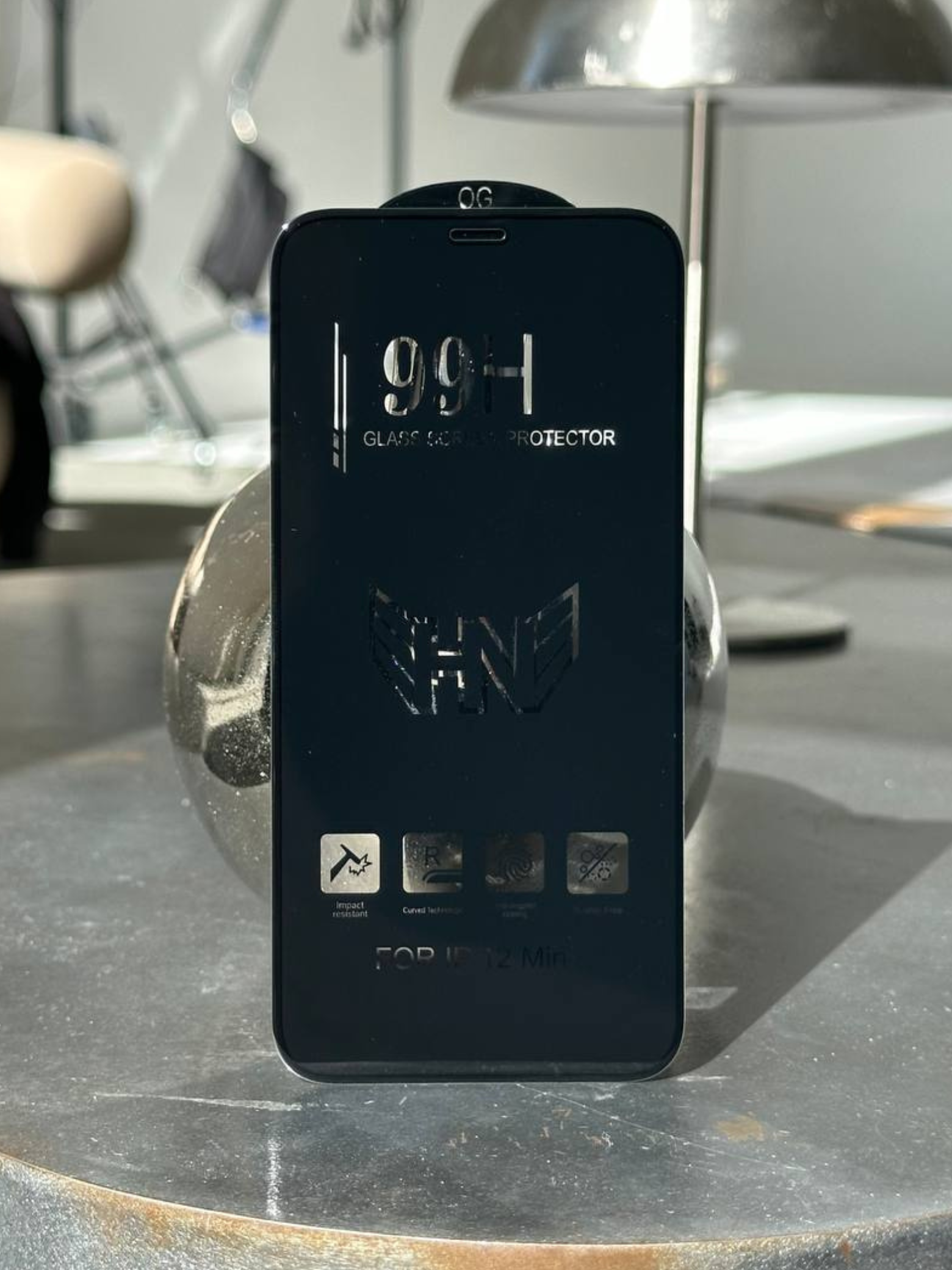 Захисне скло на iPhone 12 mini Захисне скло на iPhone 12 mini