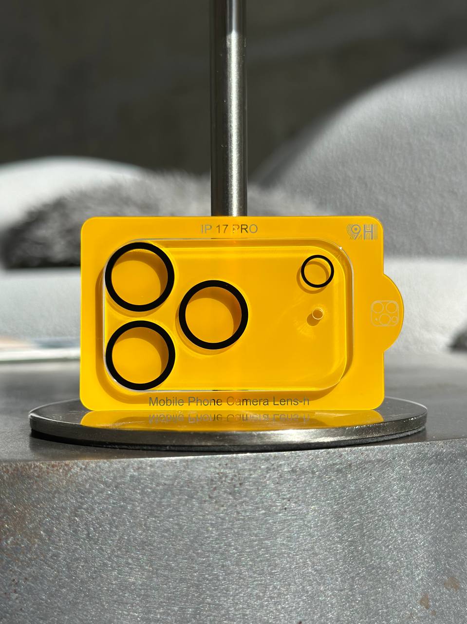 Защитное стекло для камеры на iPhone 17 Pro
