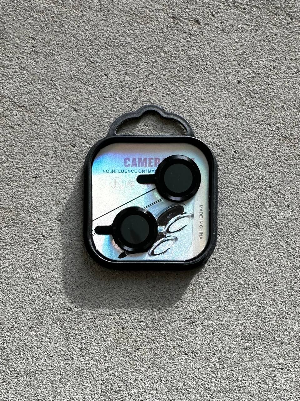 Защитные линзы на камеру iPhone 15/15+ Black