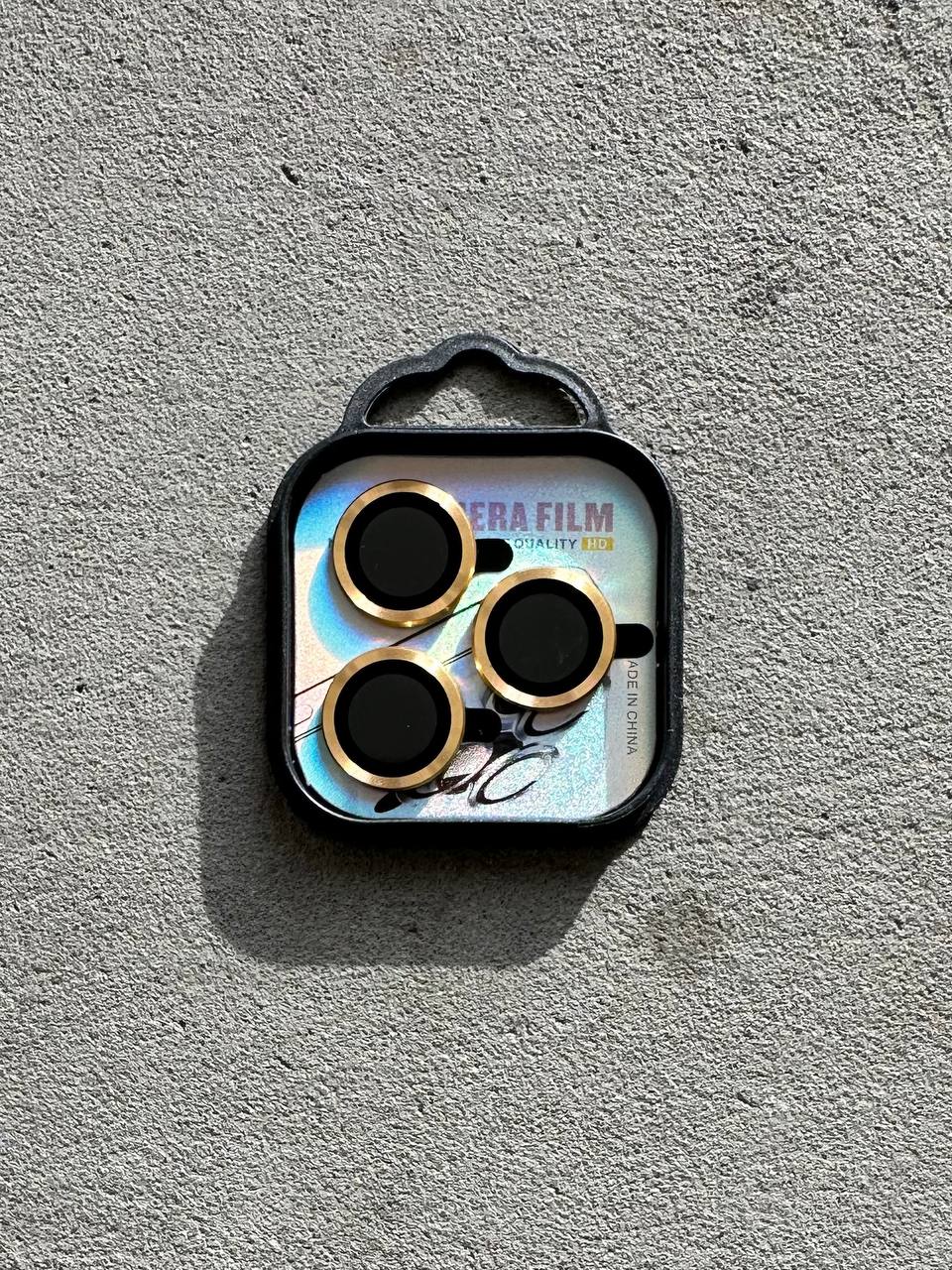 Защитные линзы на камеру iPhone 13 Pro / 13 Pro Max Gold