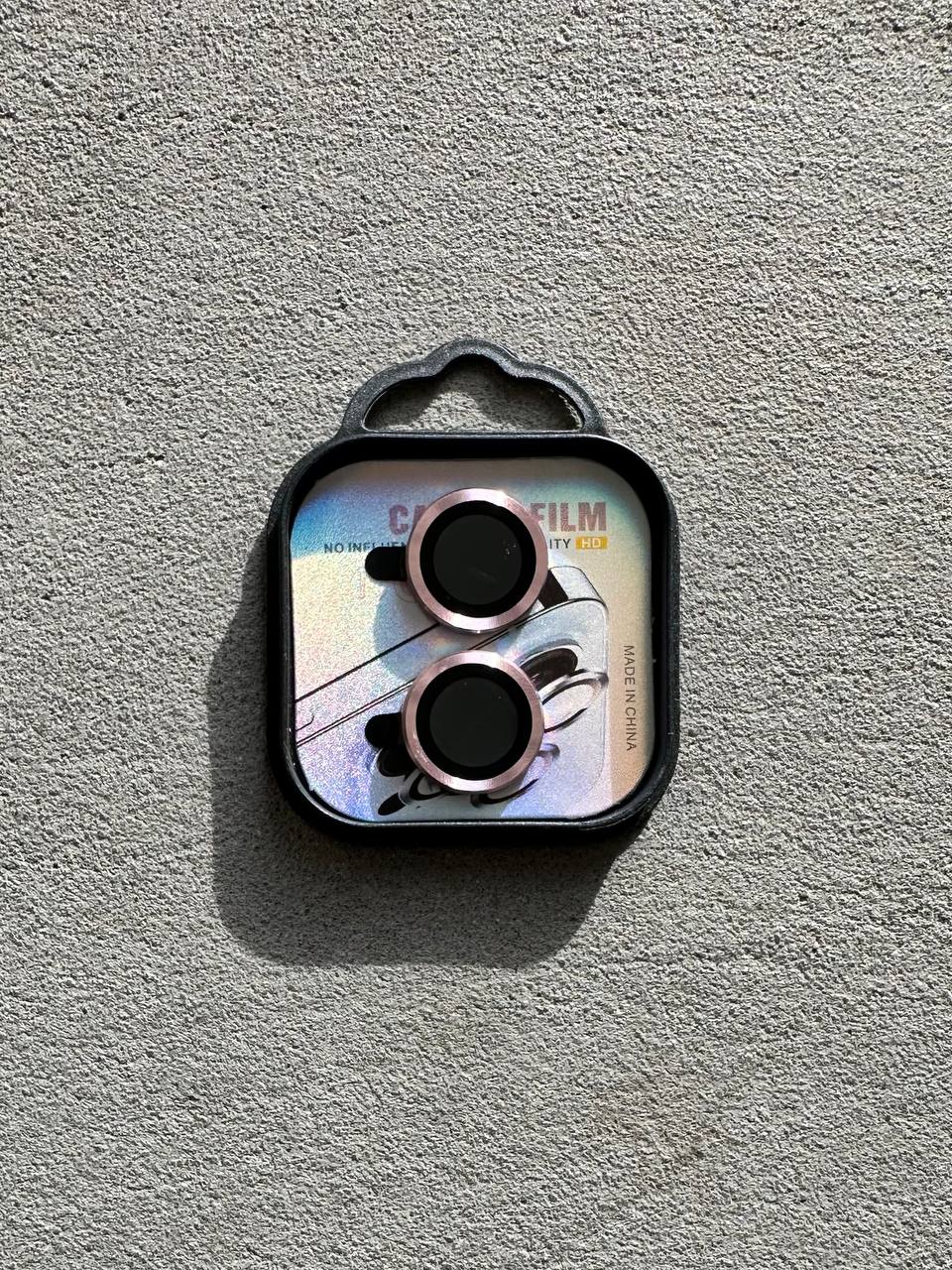 Захисні лінзи на камеру на iPhone 16 / 16+ Pink