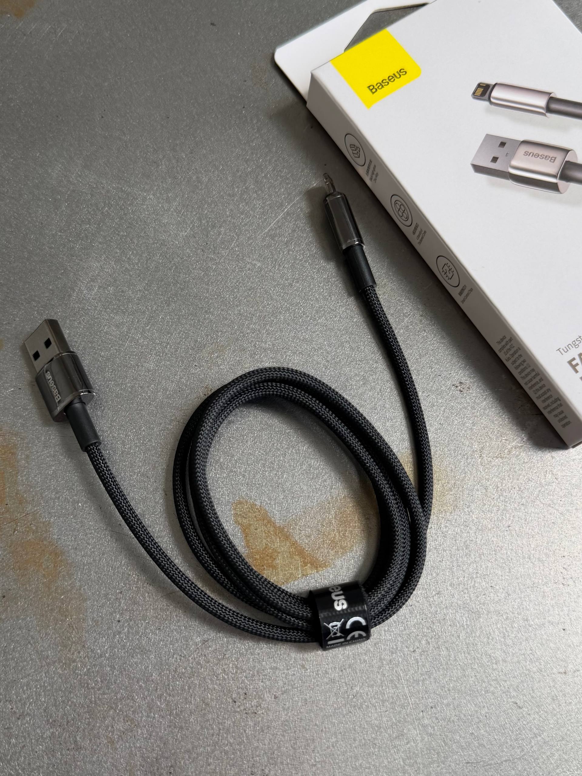 Кабель Baseus USB — Lightning Tungsten Gold (1m)