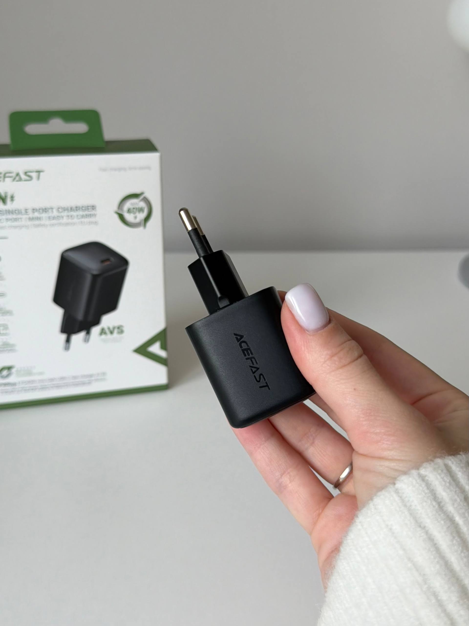 Блок зарядный Acefast A136 PD40W mini GaN (USB-C)