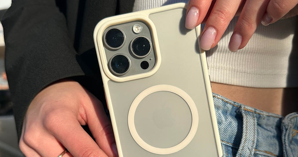 Чохли для iPhone 15 Pro Max