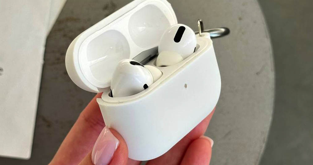 Чохли для AirPods 4