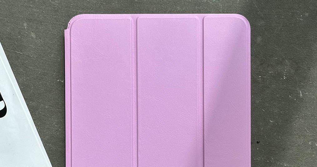 Чехлы для iPad Air
