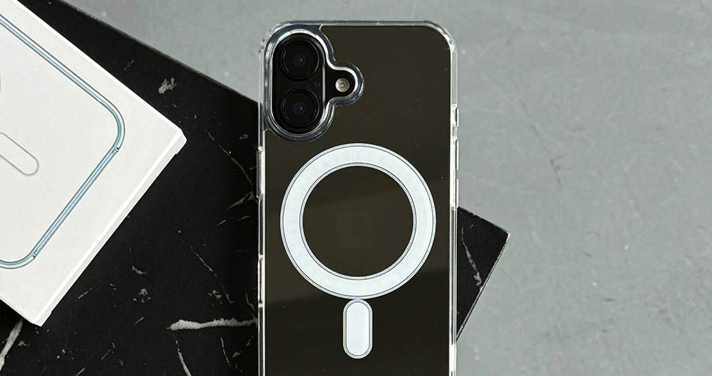 Чохли для iPhone 17E