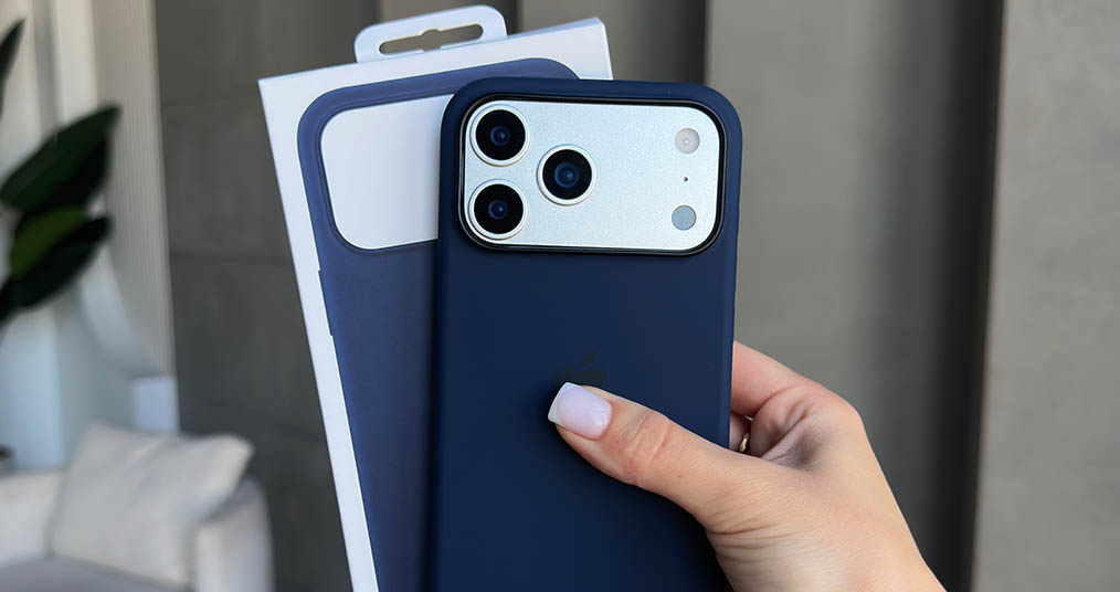 Тонкі чохли на iPhone
