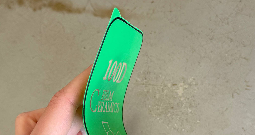 Защитное стекло для iPhone 12 Pro Max