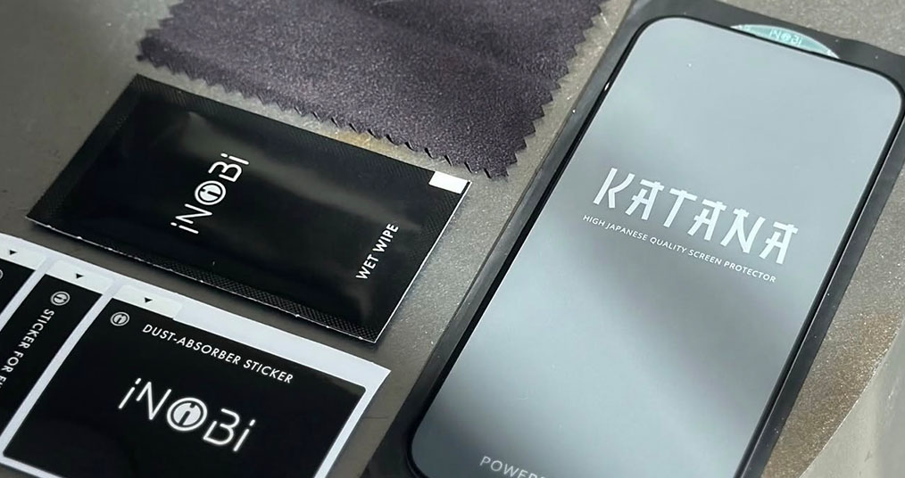 Защитное стекло для iPhone 15 Pro